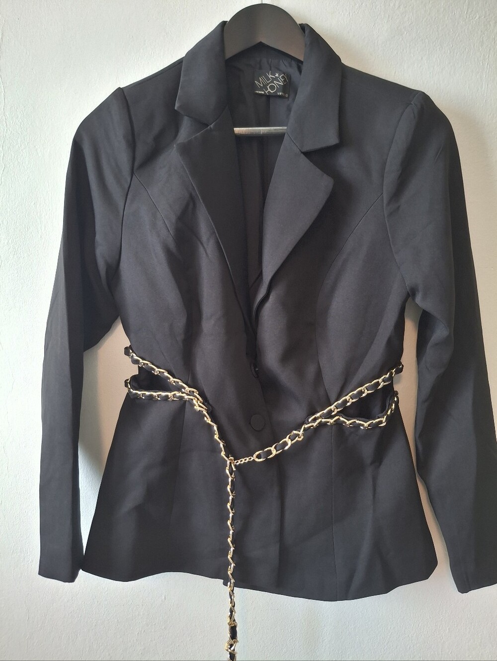 Black Chain-Waist Blazer